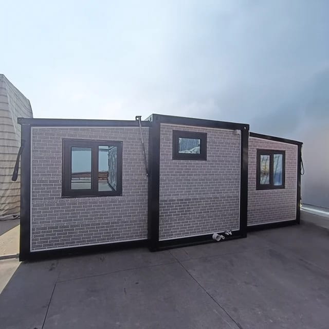 20FT Modular Compact Living Unit with Bedroom, Bathroom, and Kitchen - Collapsible Steel Frame Container Home for Adult Residence.