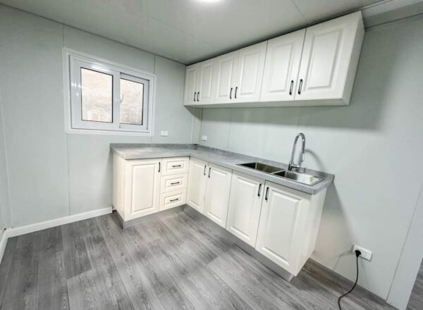 SmartSpace 30FT 3 Bedroom House — image 7