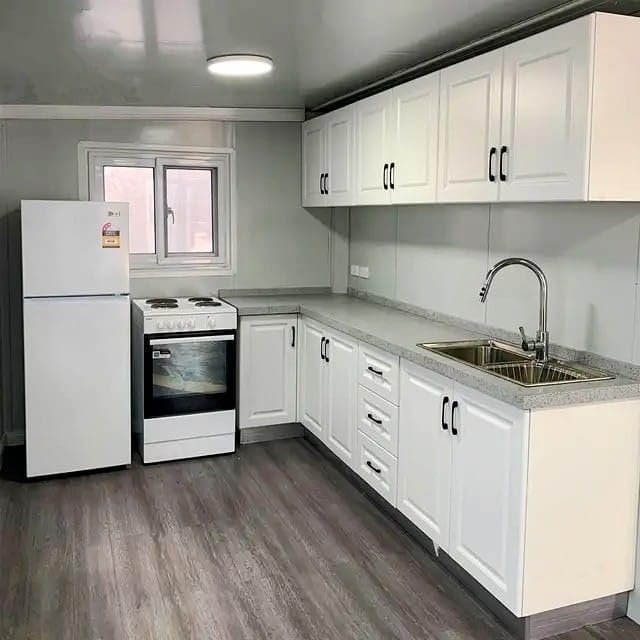 SmartSpace 30FT 3 Bedroom House — image 9