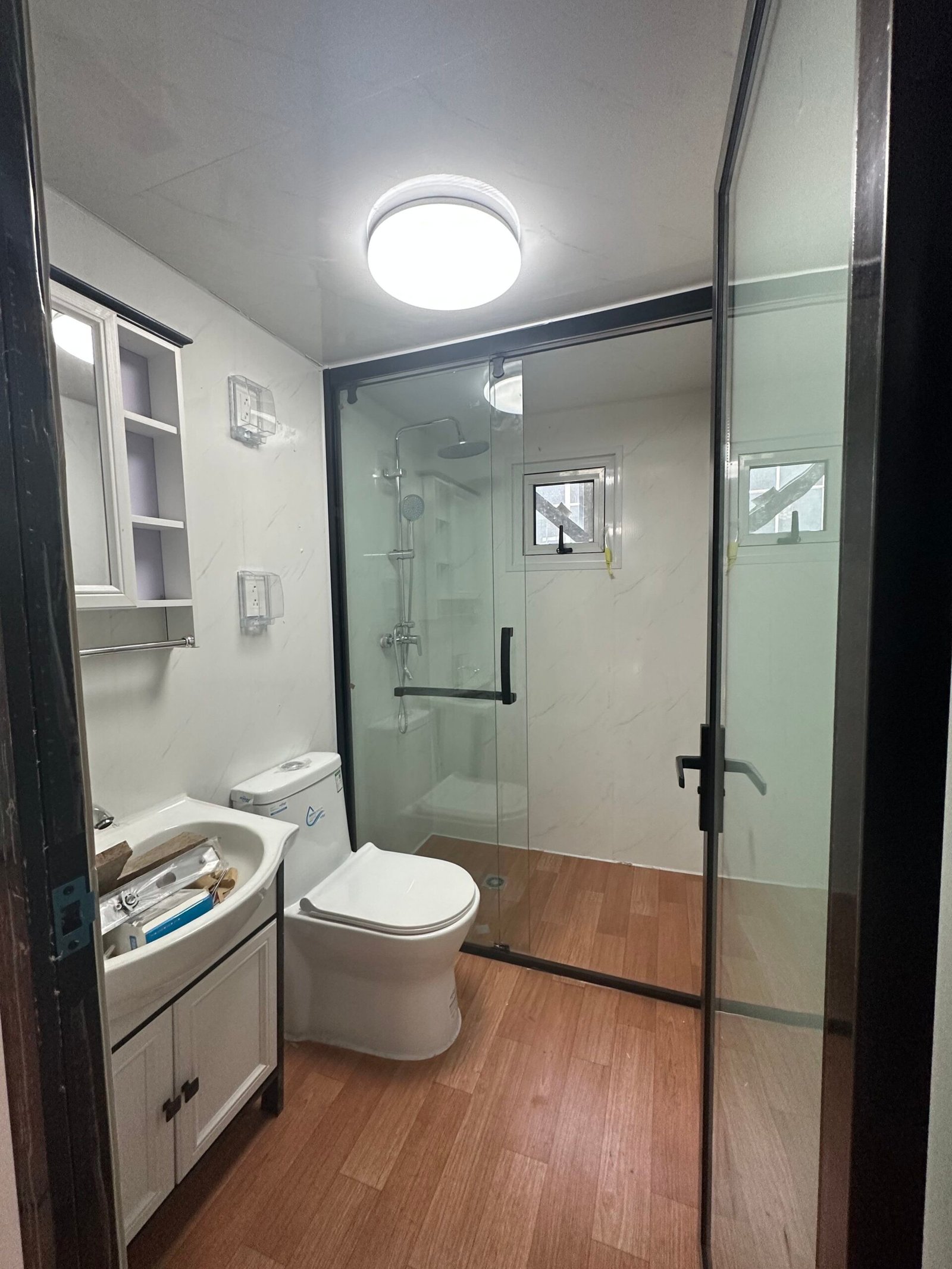 SmartSpace 30FT 3 Bedroom House — image 13