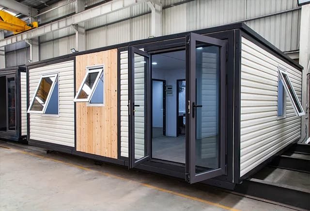 SmartSpace 20FT 2 Bedroom House — image 3