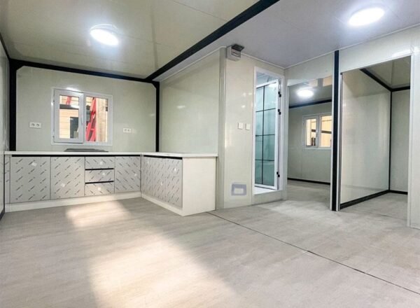 SmartSpace 40FT 4 Bedroom House — image 7